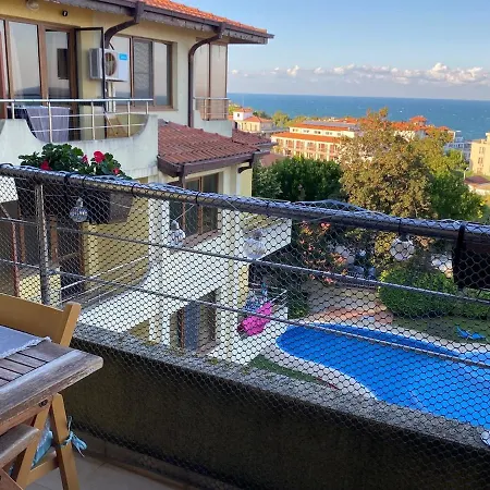 Sea View In Byala - Pool & Sunrise דירה *