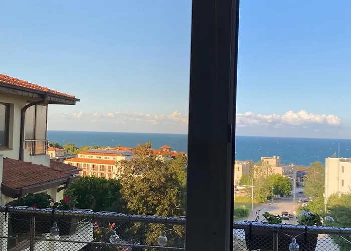 Sea View In Byala Apartman